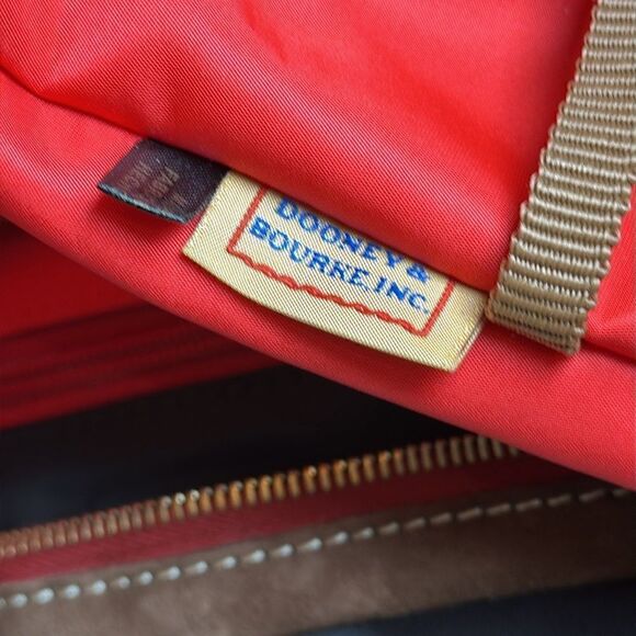 Dooney & Bourke NWT Leighton black nylon and leather satchel/ shoulder bag - Picture 11 of 11